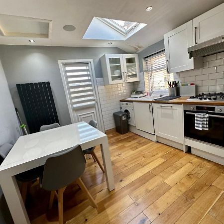 Kay Road Apartment ลอนดอน ภายนอก รูปภาพ